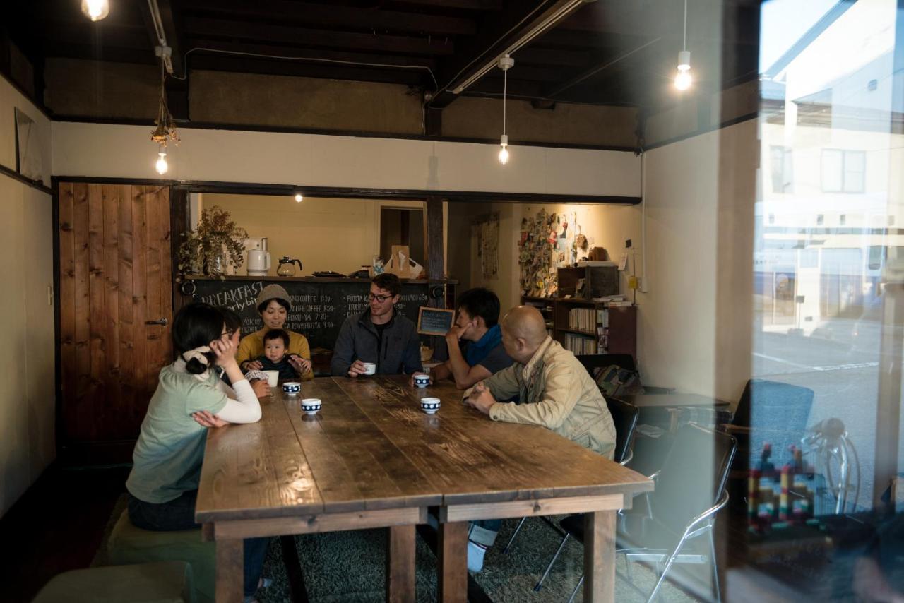 1166 Backpackers Hostel *
